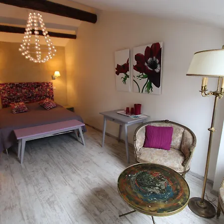 Les Aires Passageres Maison d'hôtes 3*