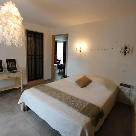 Maison d'hôtes Les Aires Passageres 3*